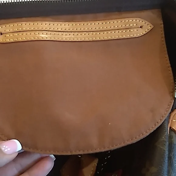 LOUIS Vuitton Speedy 40 In Excellent Condition - Picture 16 of 17